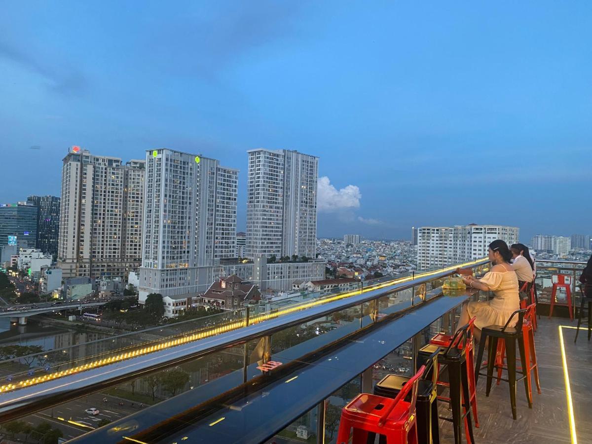 The Arrivals Hotel โฮจิมินห์ซิตี้ ภายนอก รูปภาพ